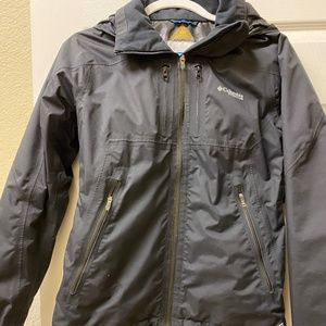 Black Columbia raincoat sz sm